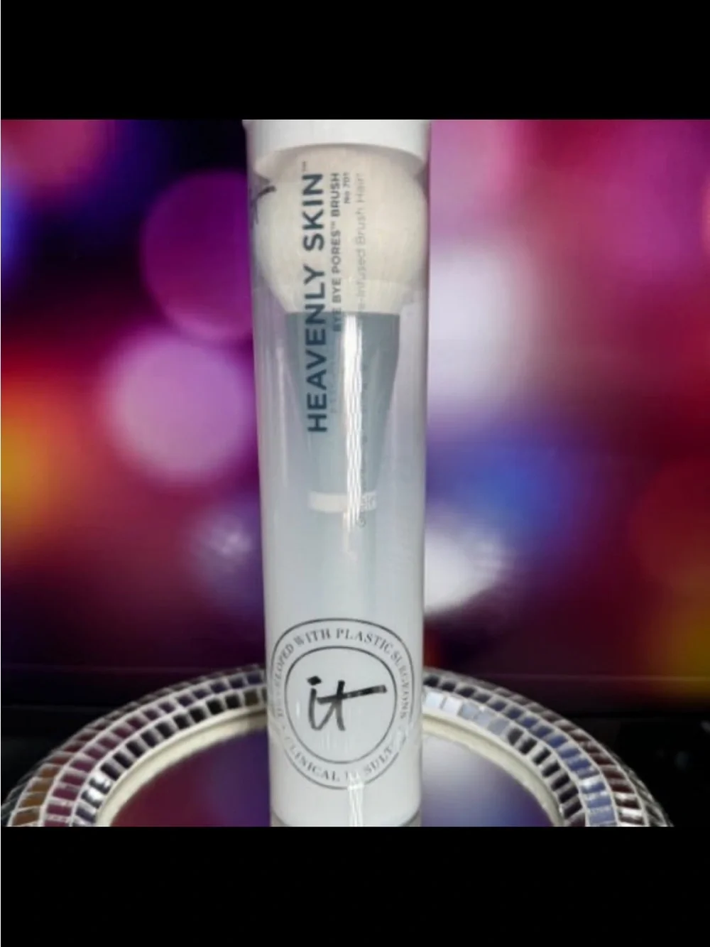 IT Cosmetics Bye Bye Pores Brush - #701 NWT